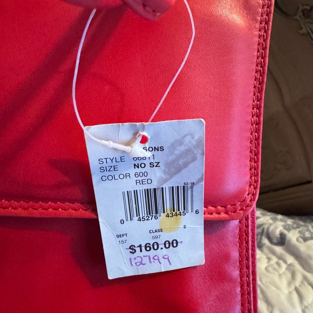 NWT Francesco Biasia crossbody leather purse in red - Picture 8 of 8